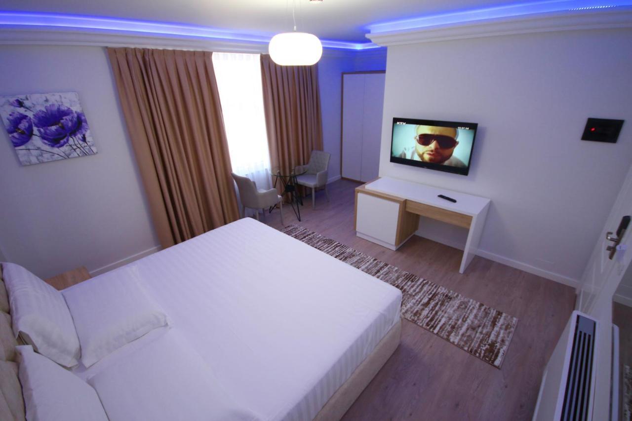 Eljos Hotel Fushe-Kruje Exteriér fotografie